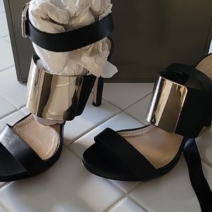BCBG HEELS